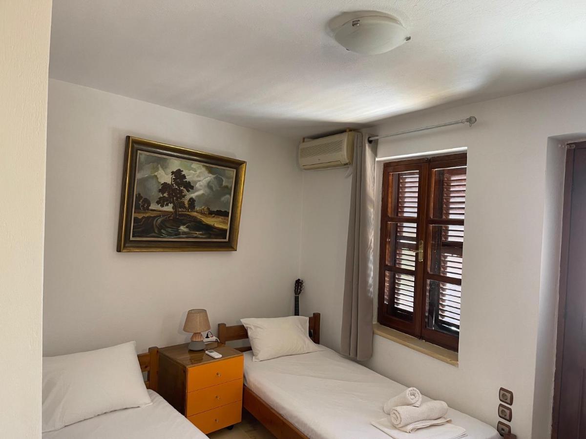 Rania'S House Villa İdra Dış mekan fotoğraf